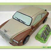 149. Modelovaný veký dort – osobní auto