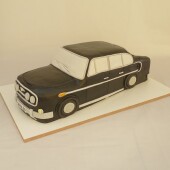 150. Modelovaný dort – auto Tatra 603