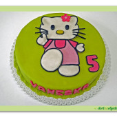 86.Marcipánový dort s dekorem kočička Kitty